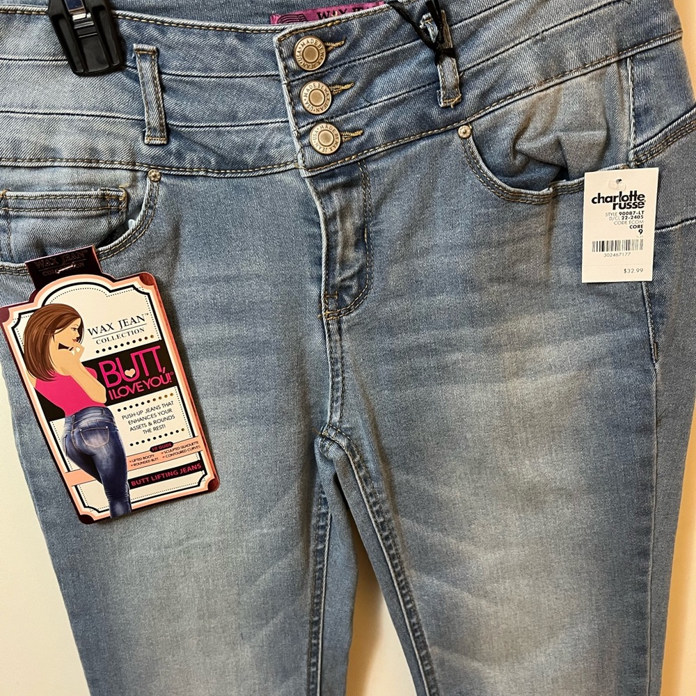 Women’s blue skinny jeans fit size 9. Never worn. Good condition 28 inch inseam - Picture 2 of 9